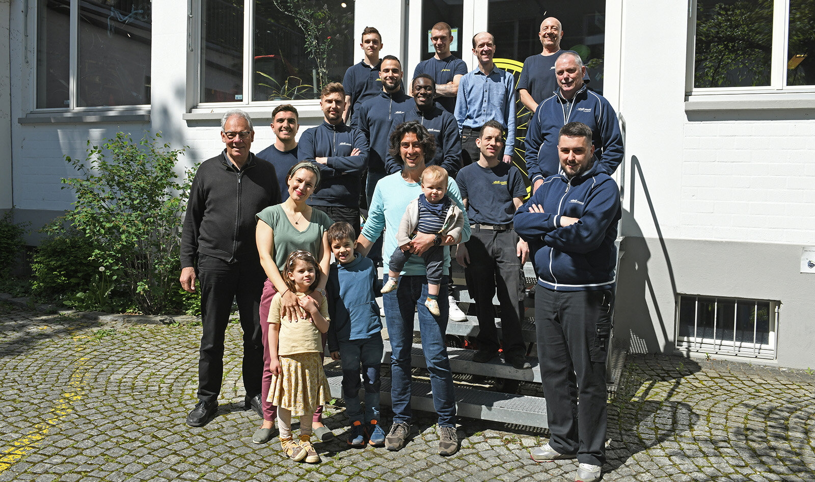 LiviBIkesVitelliVelobedarfTeam